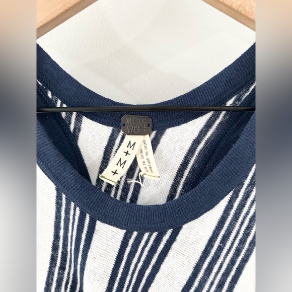 NWT We The Free Thursday Linen Tank Blue White Size Medium - Picture 5 of 7